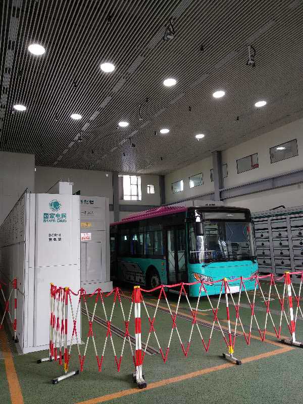 索樂圖導(dǎo)光管安裝在同里能源小鎮(zhèn)同悅樓