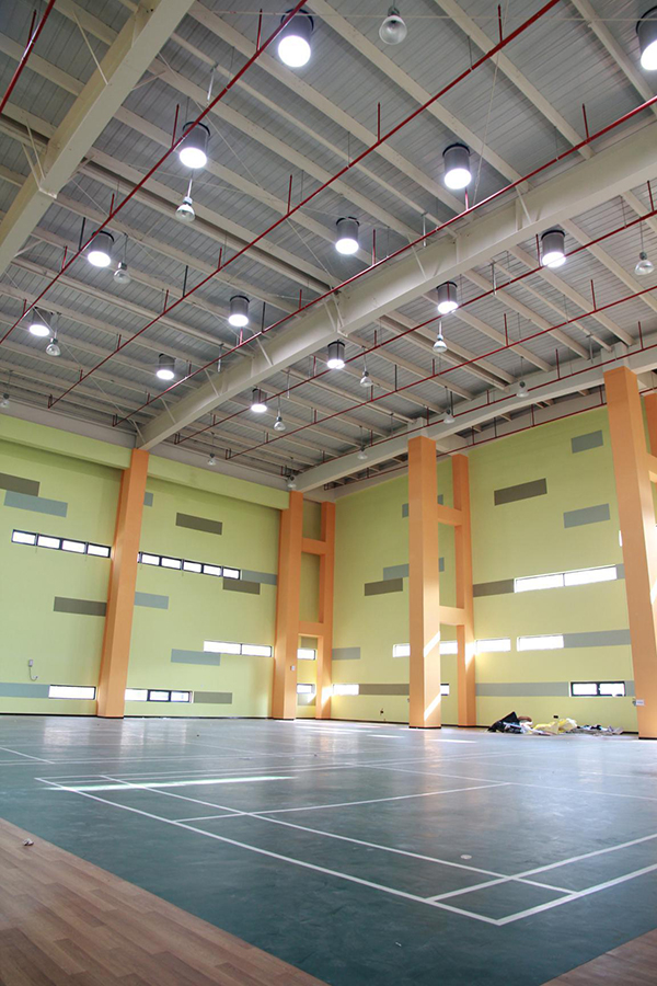 光導管體育館案例