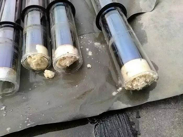 太陽(yáng)能水垢怎樣清洗