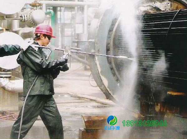 高壓水清洗管道水垢